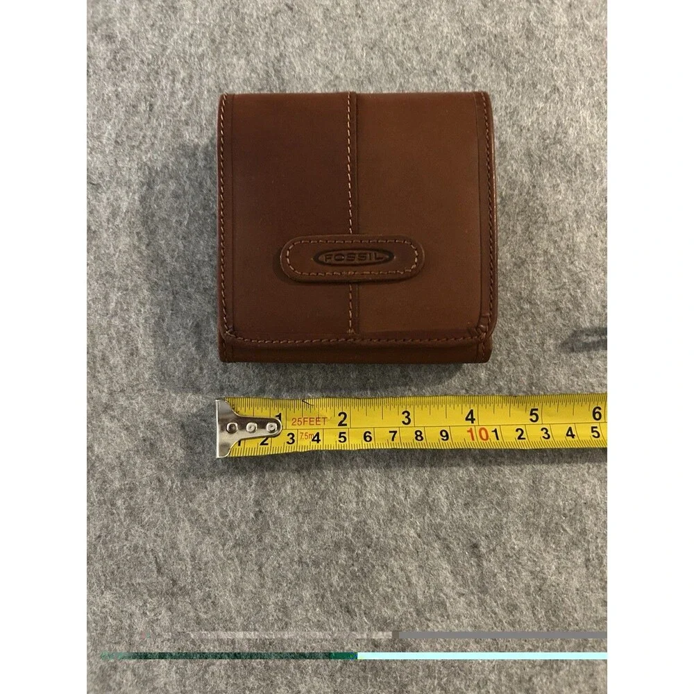 Fossil Leather Trifold Classic Tan Brown Wallet ID Window Card Slots